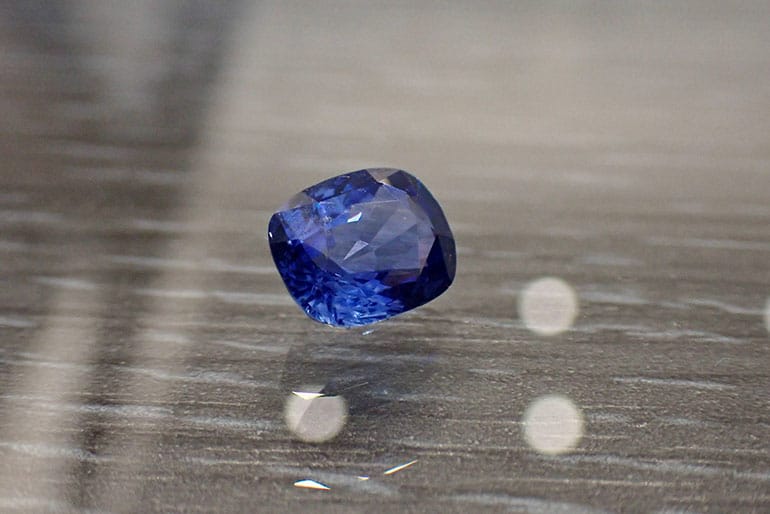 Tanzanite de 3 carats couleur bleu exceptionnelle